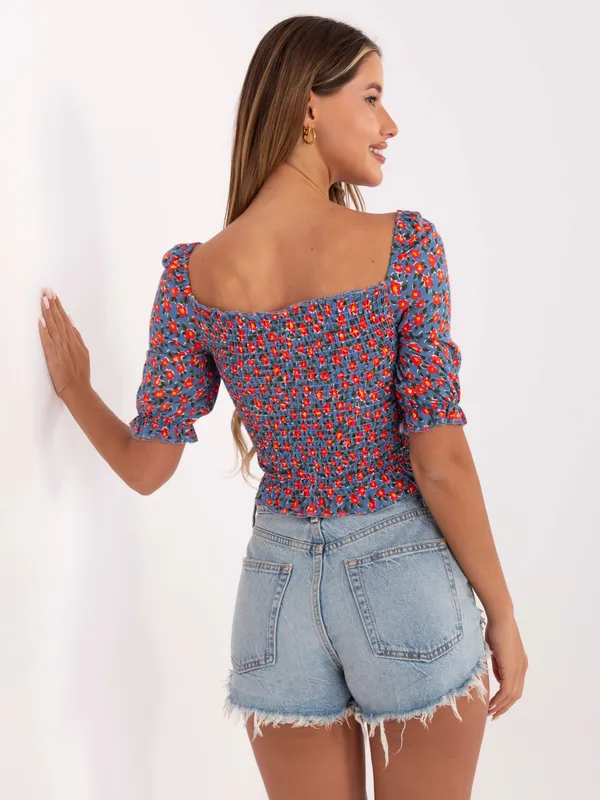 Krótki crop top z marszczeniami i wiązaniem - widok 2