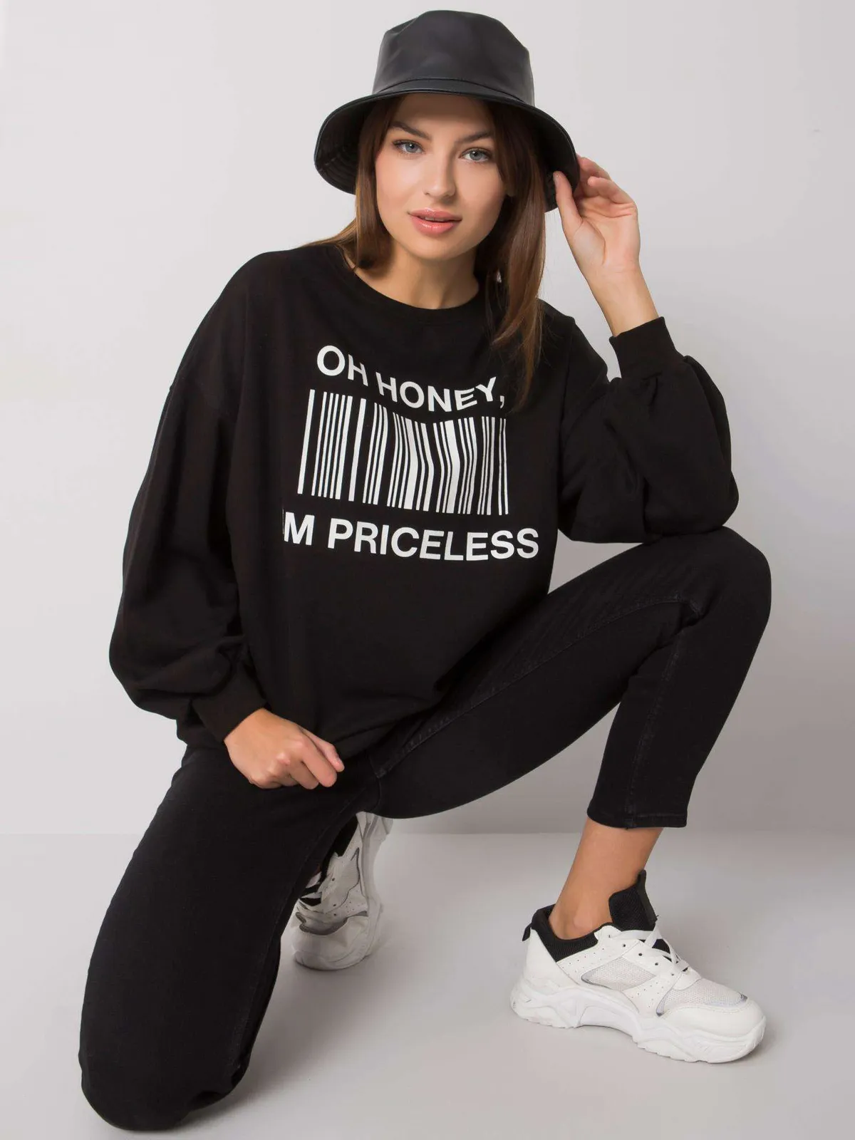 Beżowa bluza z printem - zdjęcie 1
