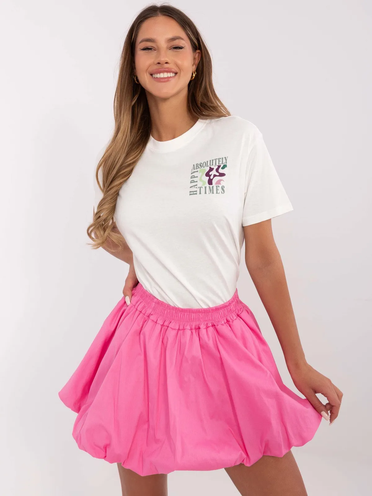 T-shirt z printem w klimacie retro - zdjęcie 5