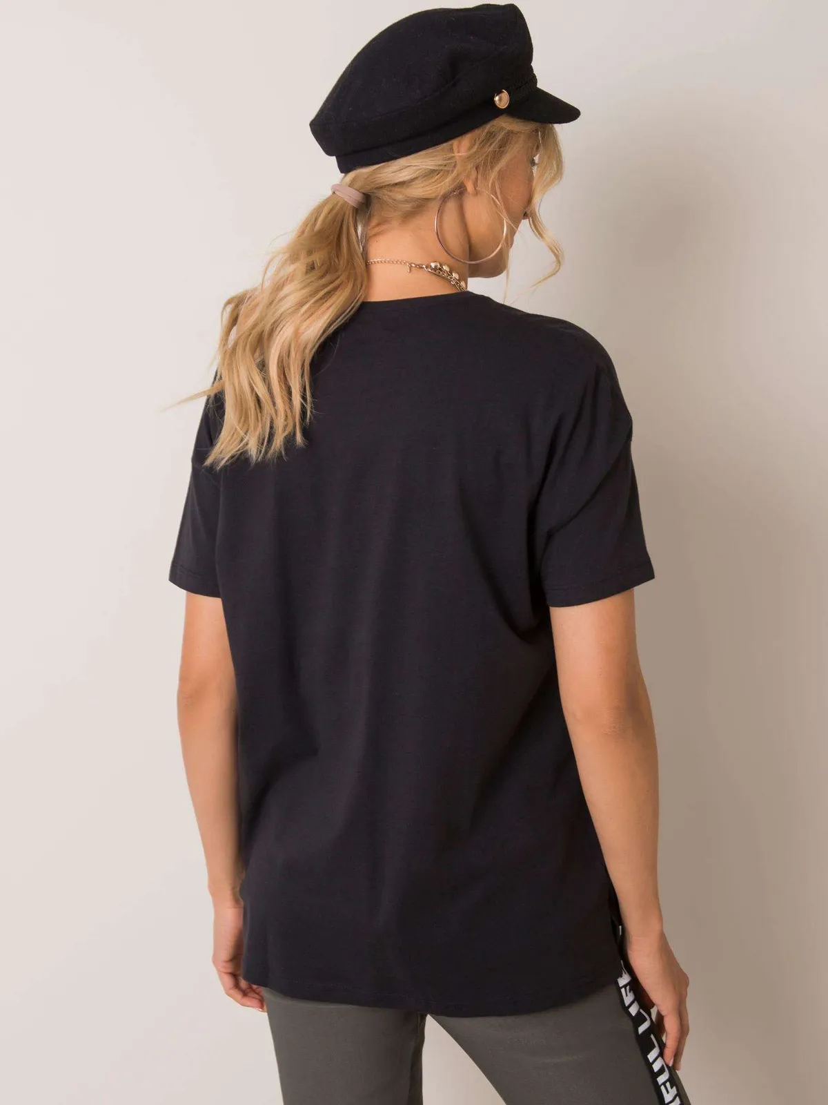NIE ZNASZ MNIE Granatowy bawełniany t-shirt damski - zdjęcie 1