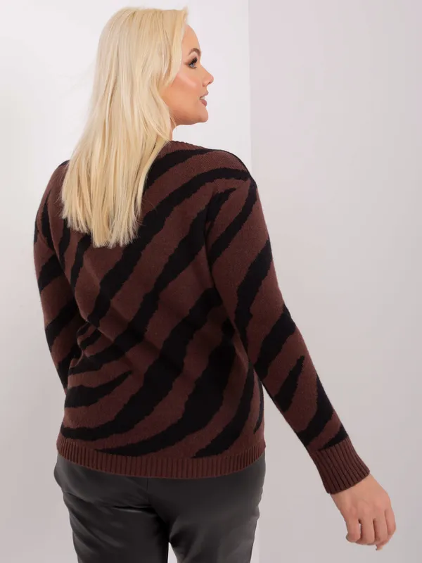 Casualowy sweter w wyrazisty zwierzęcy wzór