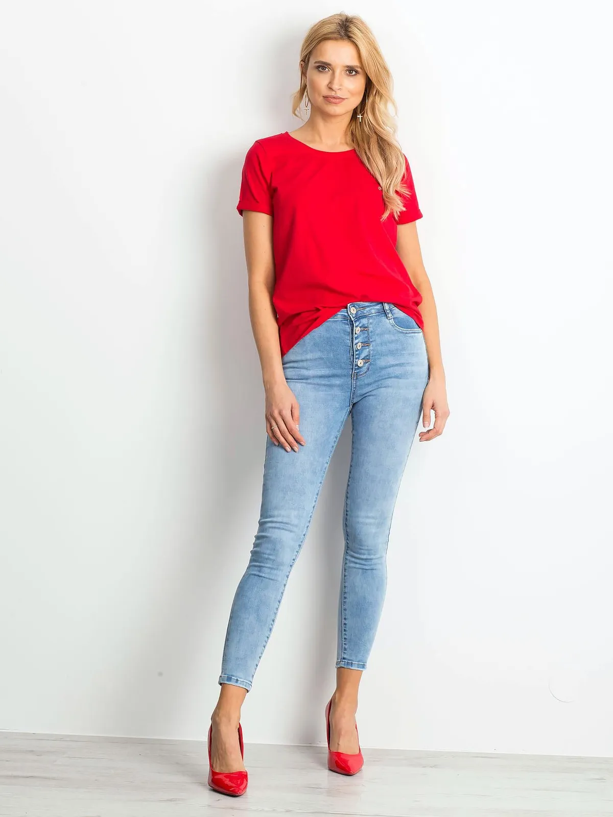 Bawełniany t-shirt damski basic czerwony - zdjęcie 2