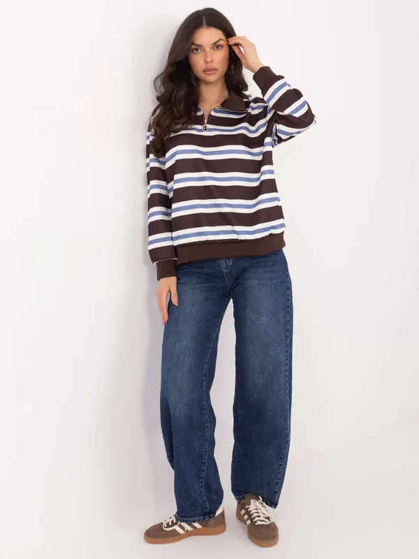 Casualowa bluza w paski z suwakiem pod szyją