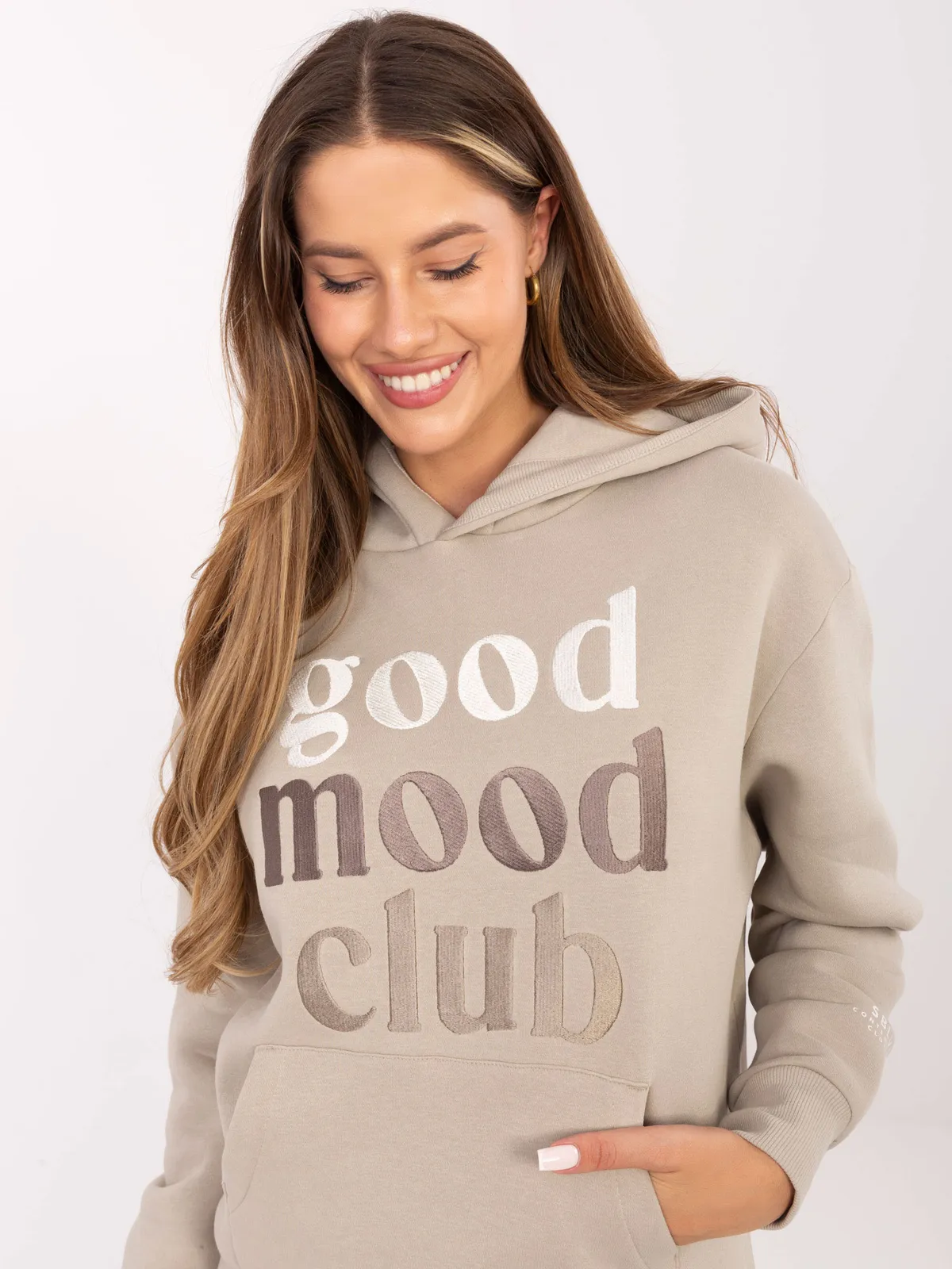 Bluza z kapturem typu kangurka z nadrukiem - zdjęcie 1