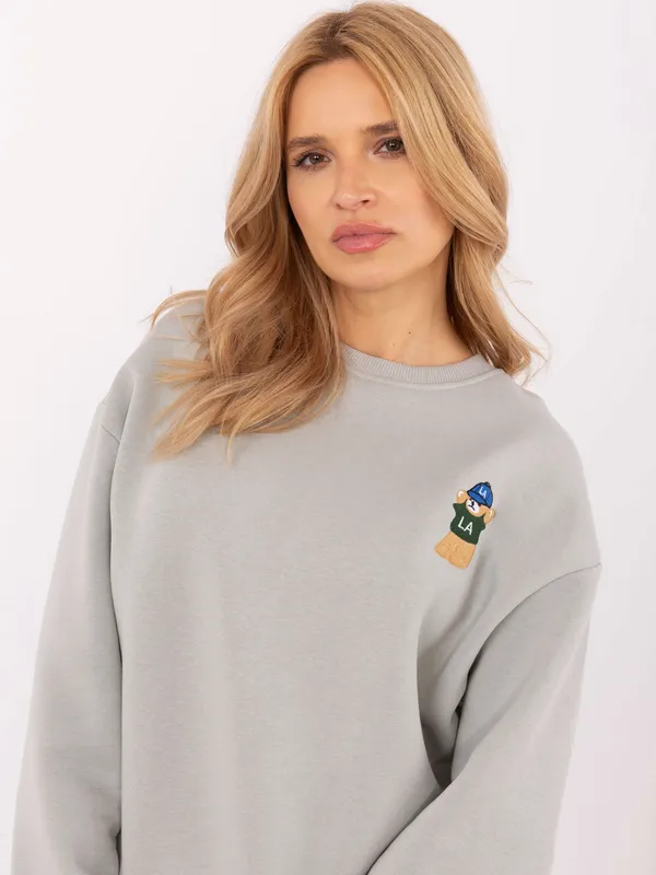 Bluza oversize z haftowaną aplikacją misia