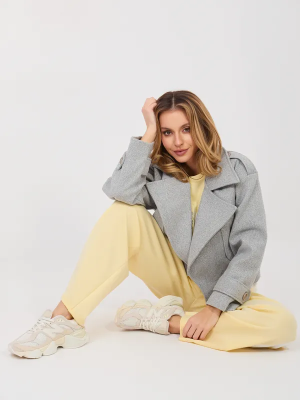 Luźne spodnie dresowe z lampasami o kroju wide leg