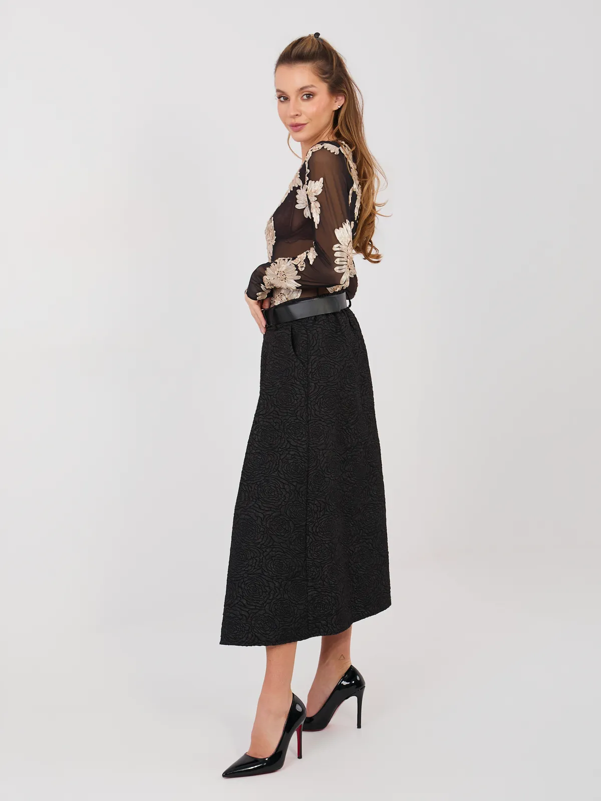 Rozkloszowana spódnica midi z wysokim stanem - zdjęcie 1