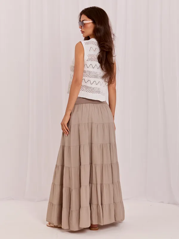 Warstwowa spódnica maxi o kroju boho