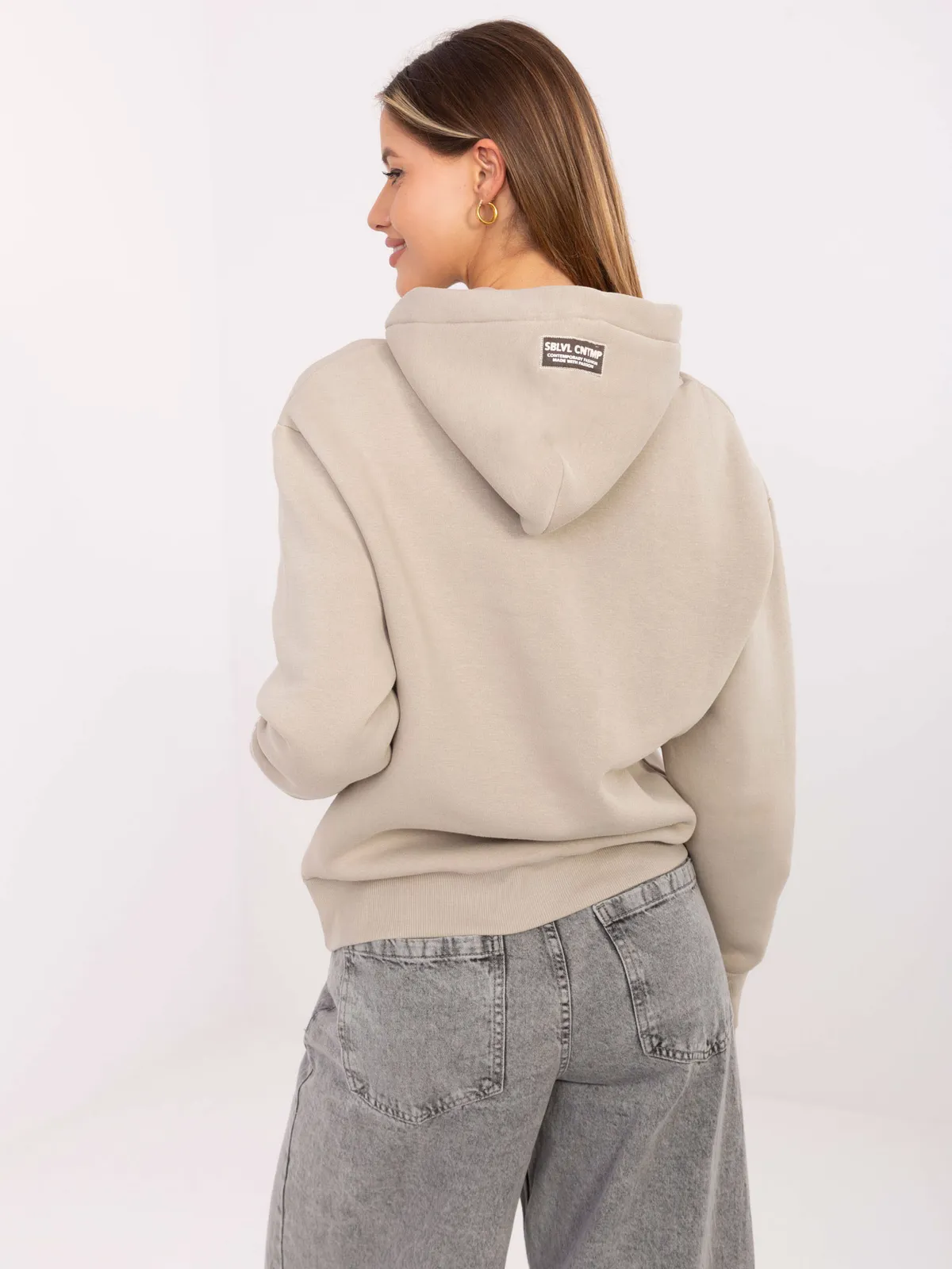 Bluza z kapturem typu kangurka z nadrukiem - zdjęcie 5