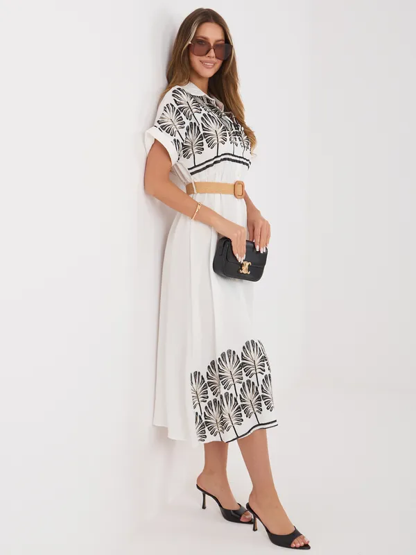 Sukienka szmizjerka midi z egzotycznym wzorem - widok 2