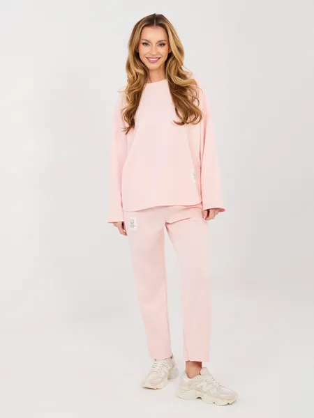 Komplet casualowy z bluzą oversize i zaokrąglonym dołem
