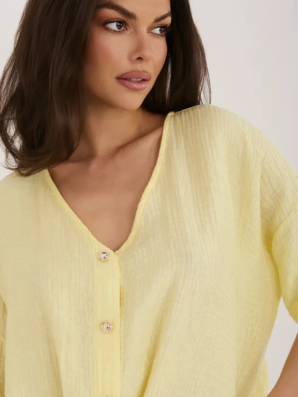 Casualowa bluzka oversize z dekoltem w serek - widok 2