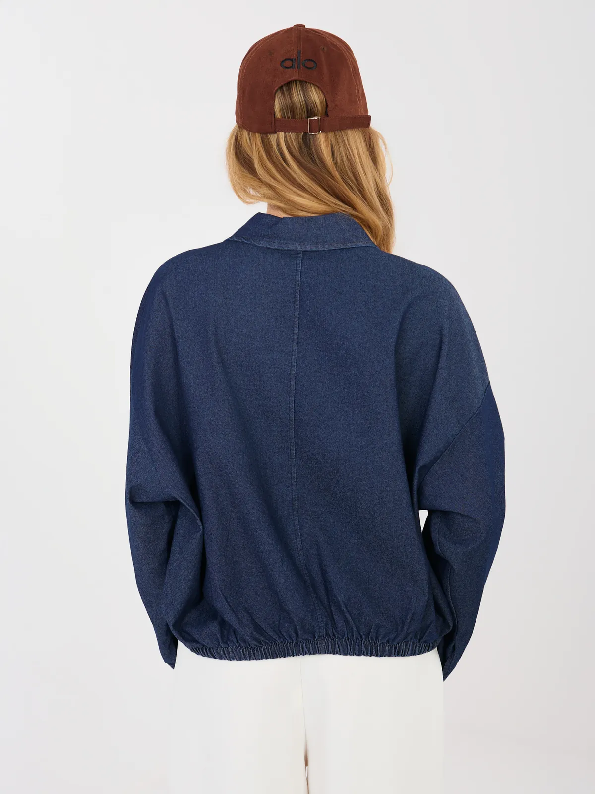 Koszula oversize o kroju ze ściągaczem - zdjęcie 1