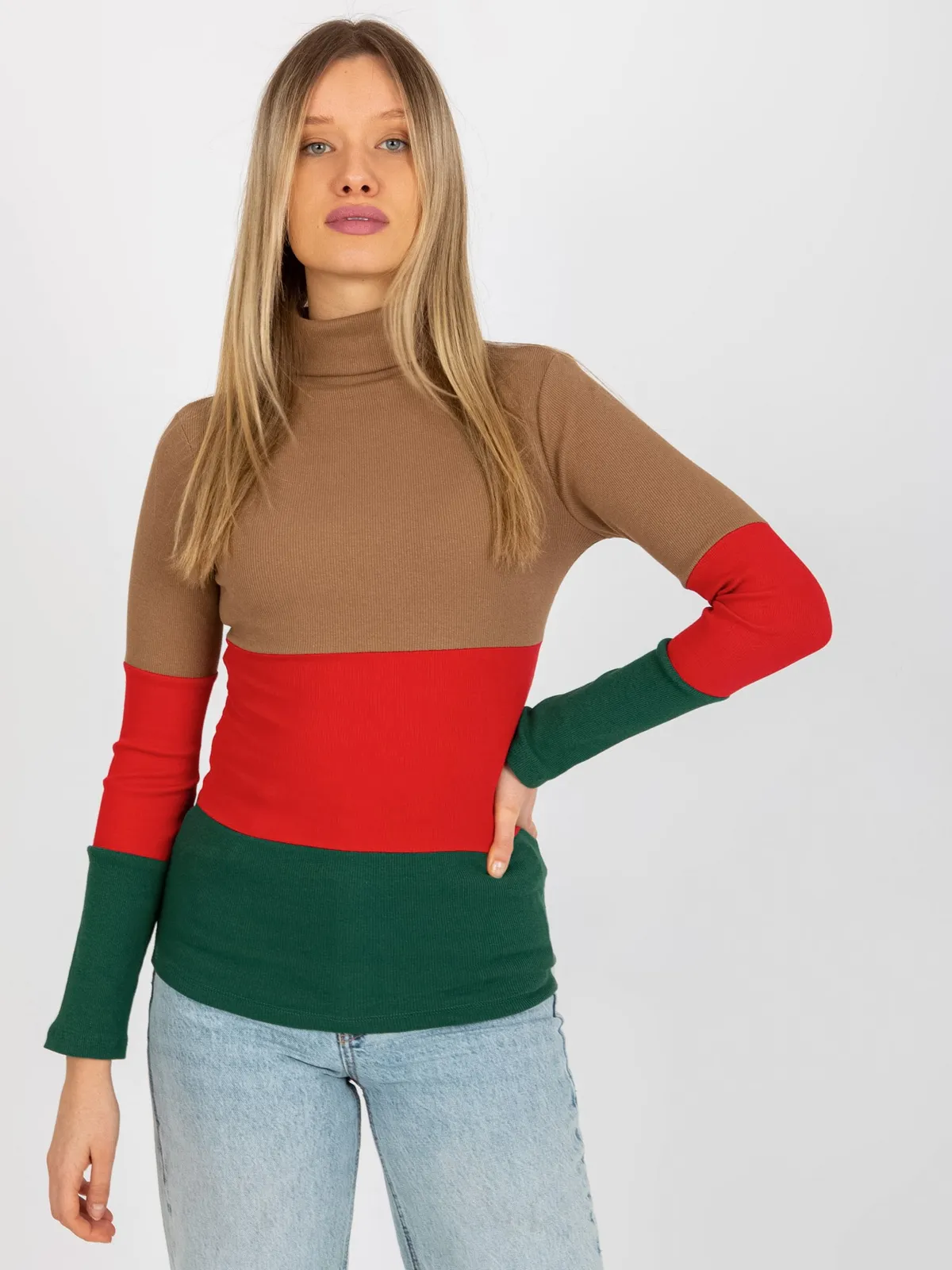 Ciemnocamelowo-czerwona prążkowana bluzka basic z golfem - zdjęcie 4
