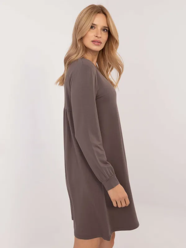 Casualowa sukienka mini o kroju oversize