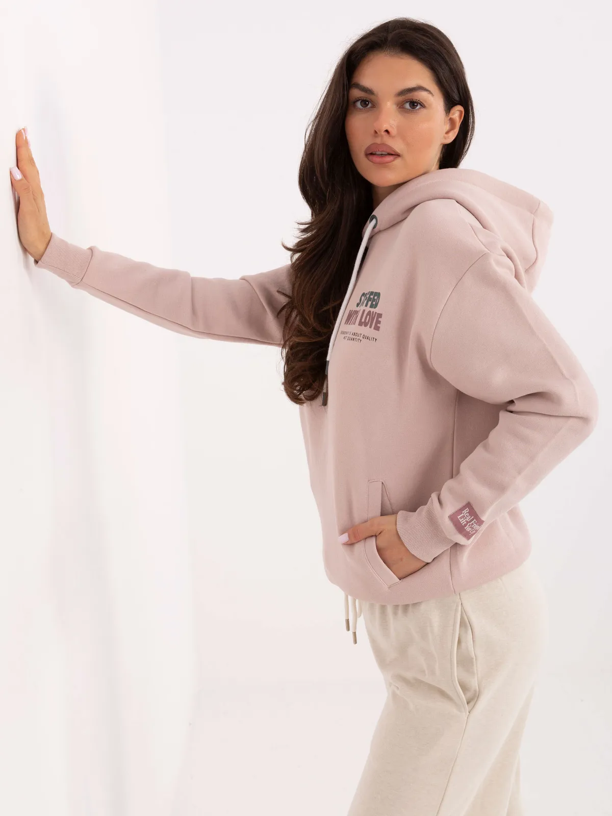 Bluza z kapturem oversize z grafiką misia - zdjęcie 2