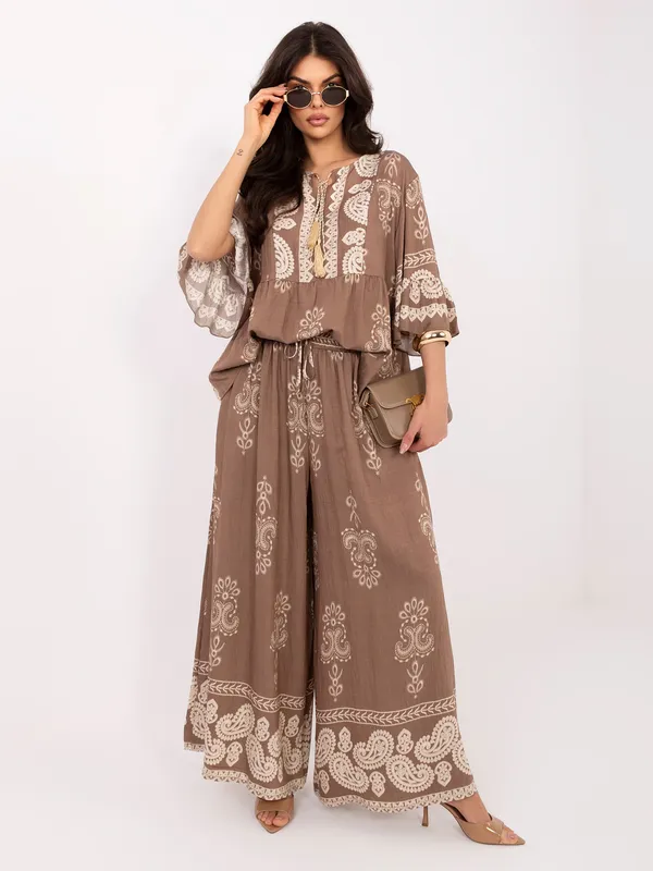 Oversize bluzka z wiązaniem w stylu boho