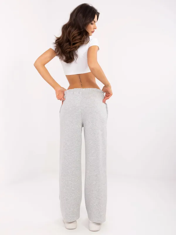 Casualowe spodnie dresowe o kroju wide leg - widok 2