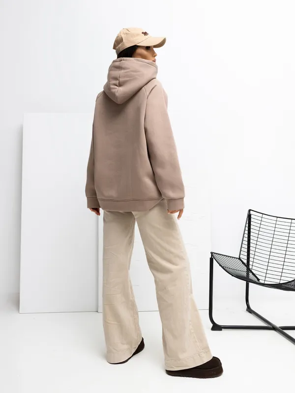 Bluza oversize z kapturem i nadrukiem