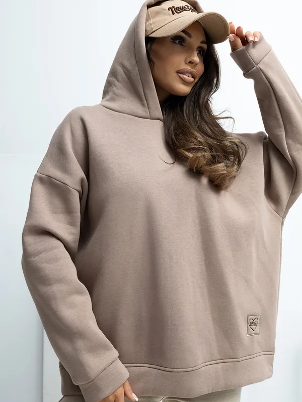 Bluza oversize z kapturem w miejskim stylu - widok 2