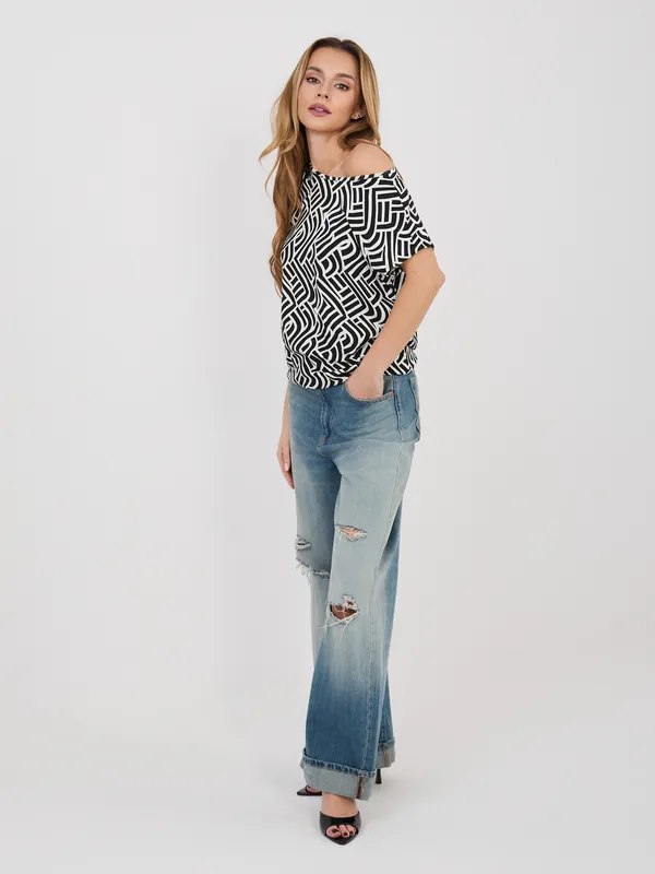 T-shirt z roślinnym nadrukiem w stylu casual