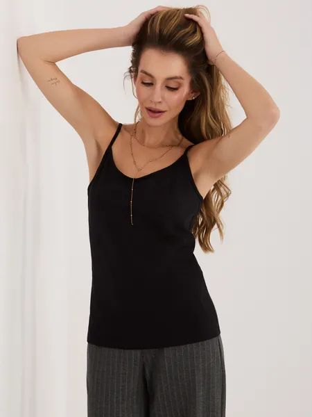 Minimalistyczny top na cienkich ramiączkach do stylizacji casual