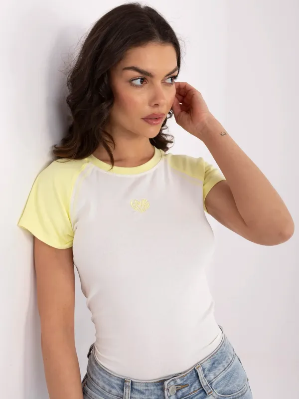 Dopasowany T-shirt z krótkim rękawem typu raglan - widok 2