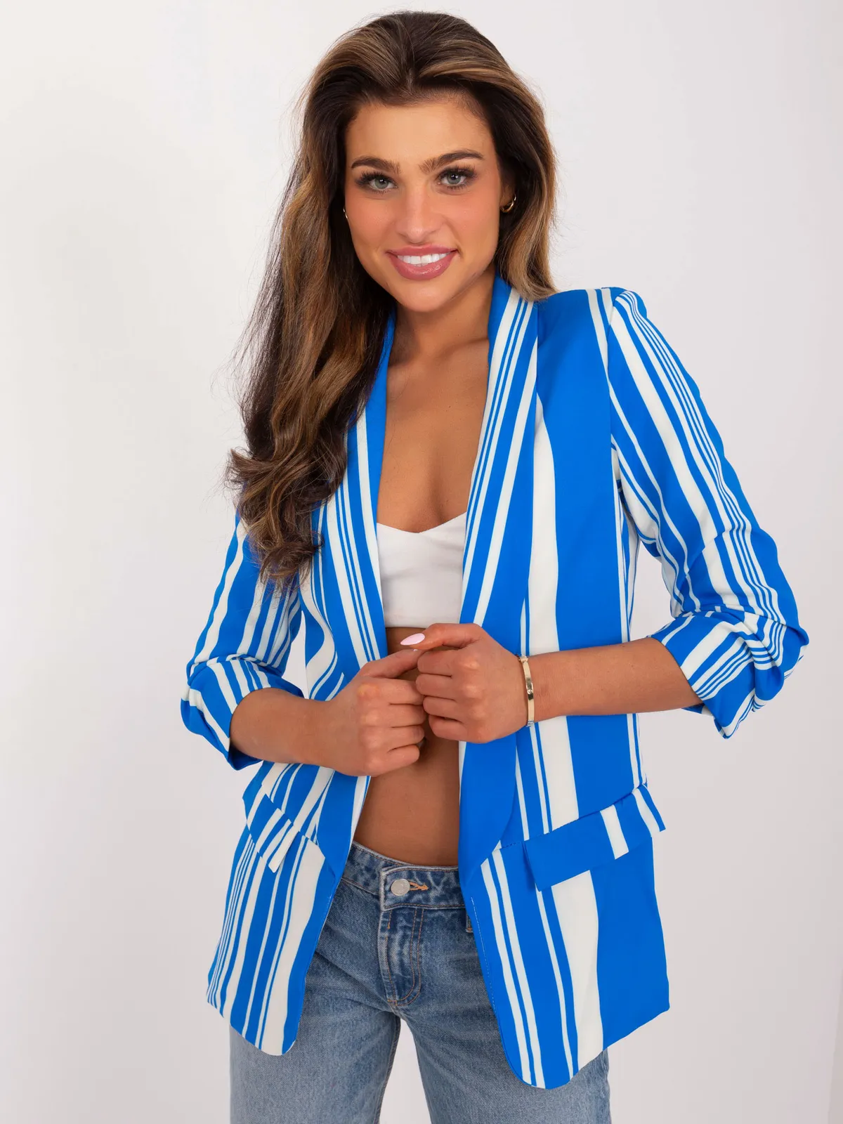 Klasyczna marynarka wizytowa o kroju oversize - zdjęcie 1