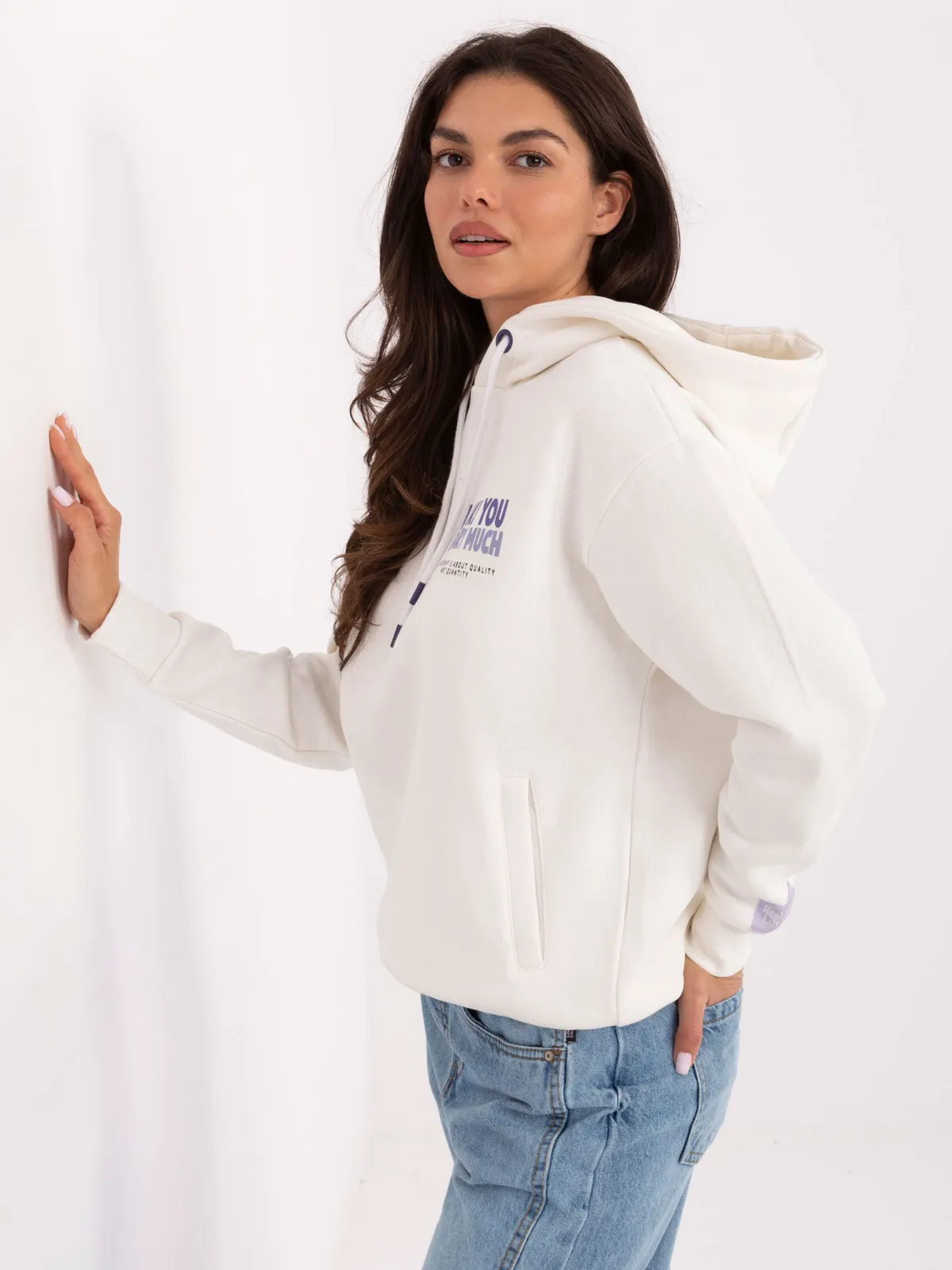 Bluza z kapturem oversize z grafiką misia - zdjęcie 1