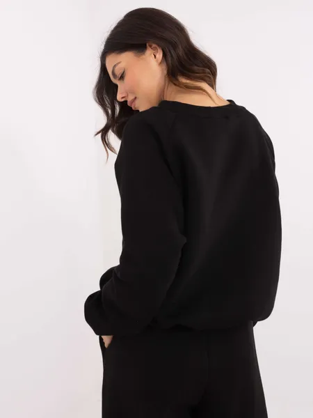 Luźna bluza oversize z sportowym nadrukiem