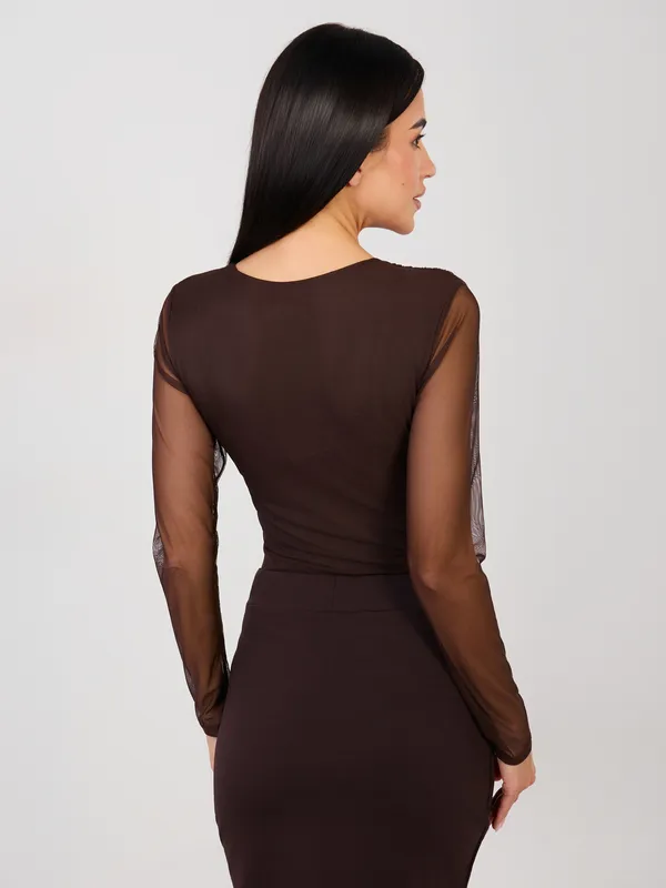 Transparentne body z drapowaniem o dopasowanym kroju - widok 2