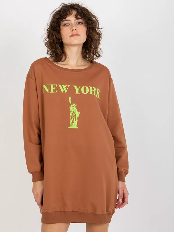 Jasnobrązowo-pomarańczowa długa bluza oversize z nadrukiem