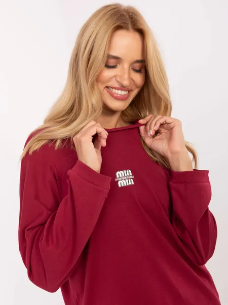 Casualowa bluzka oversize z obniżoną linią ramion