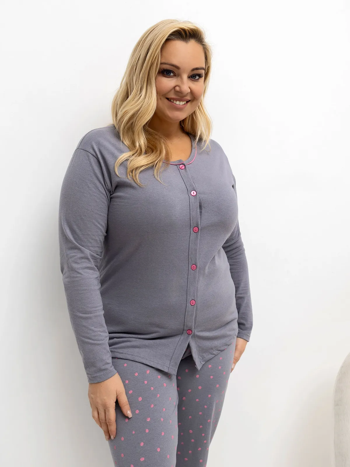 Rozpinana bluzka nocna z długim rękawem - zdjęcie 1