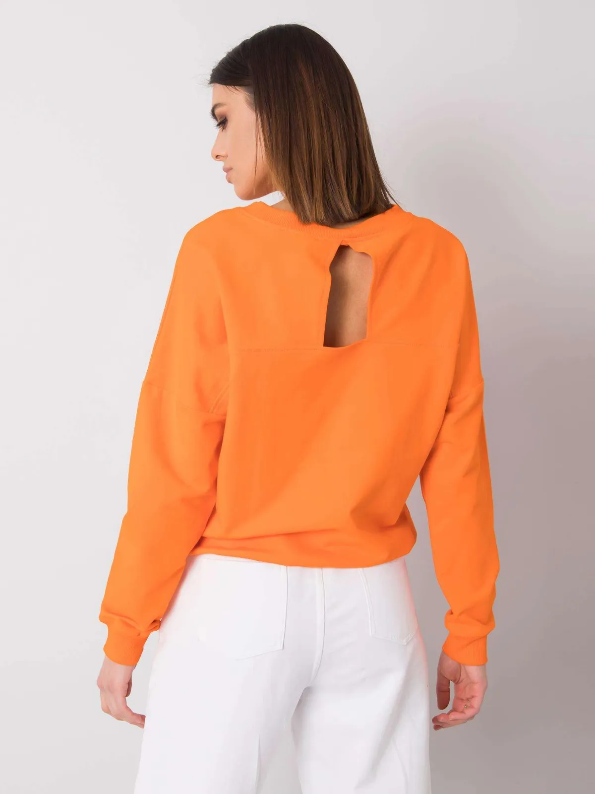 RUE PARIS Różowa bluza bez kaptura - zdjęcie 2
