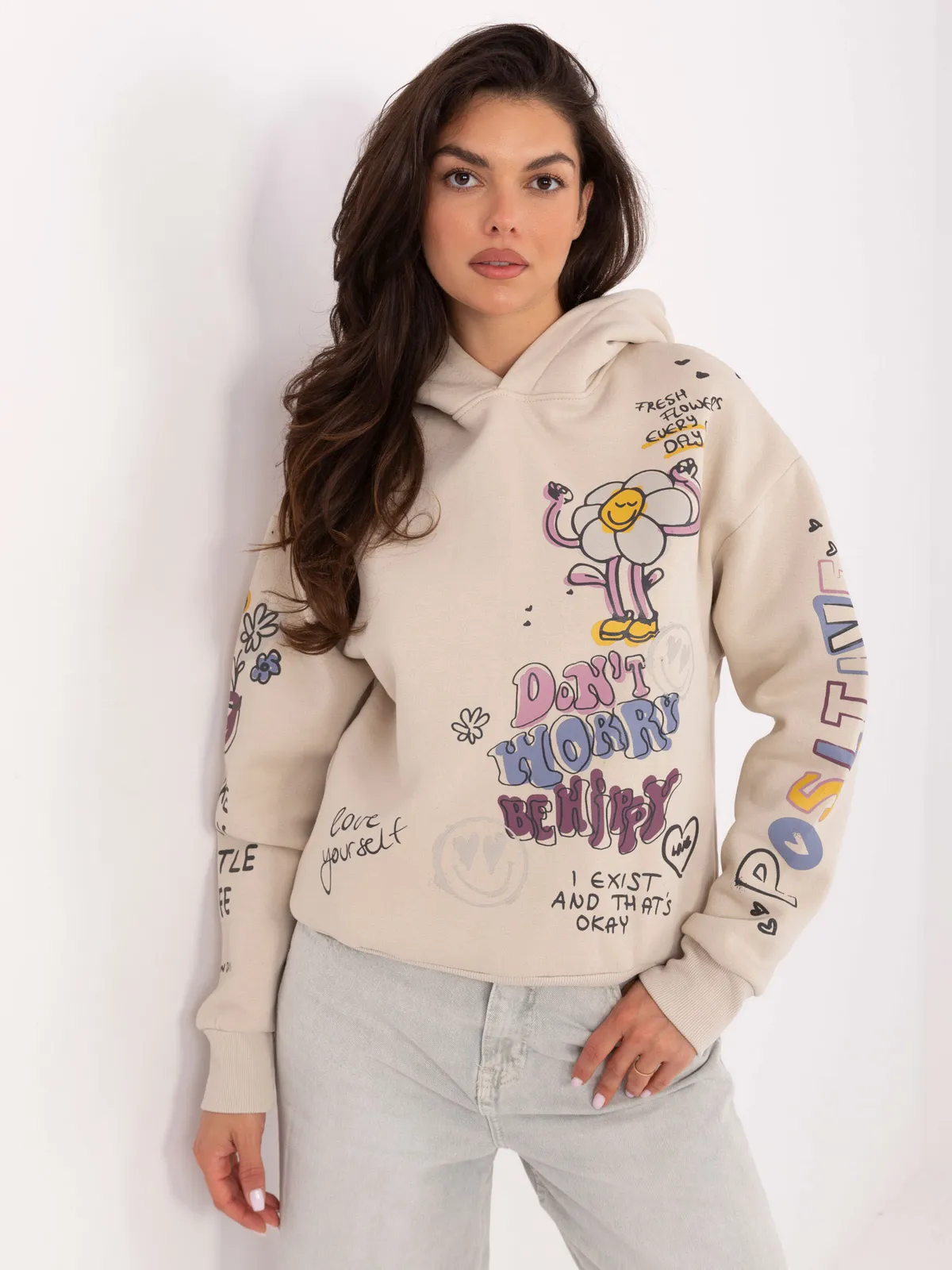 Bluza oversize z kapturem i graficznym nadrukiem - zdjęcie 1