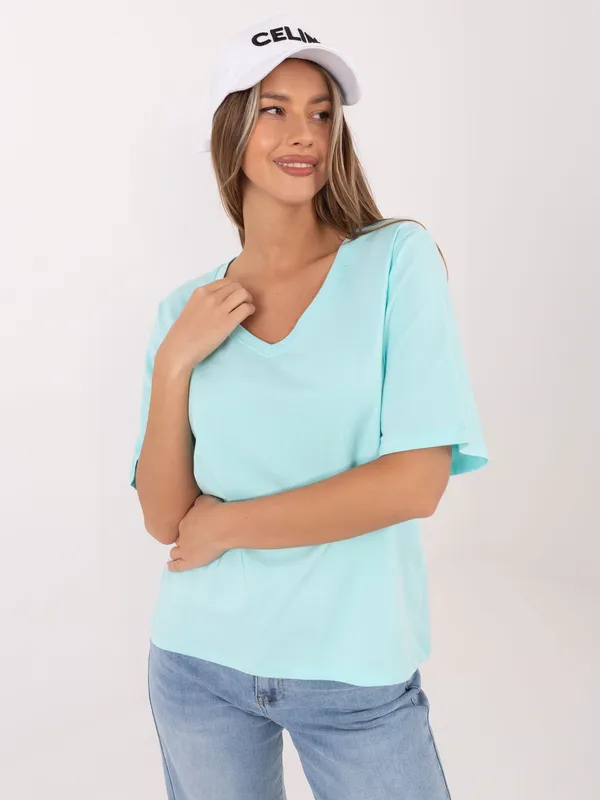 Casualowy T-shirt o luźnym kroju oversize - widok 2
