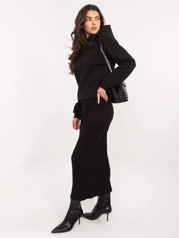 Casualowa bluza z kapturem o kroju oversize