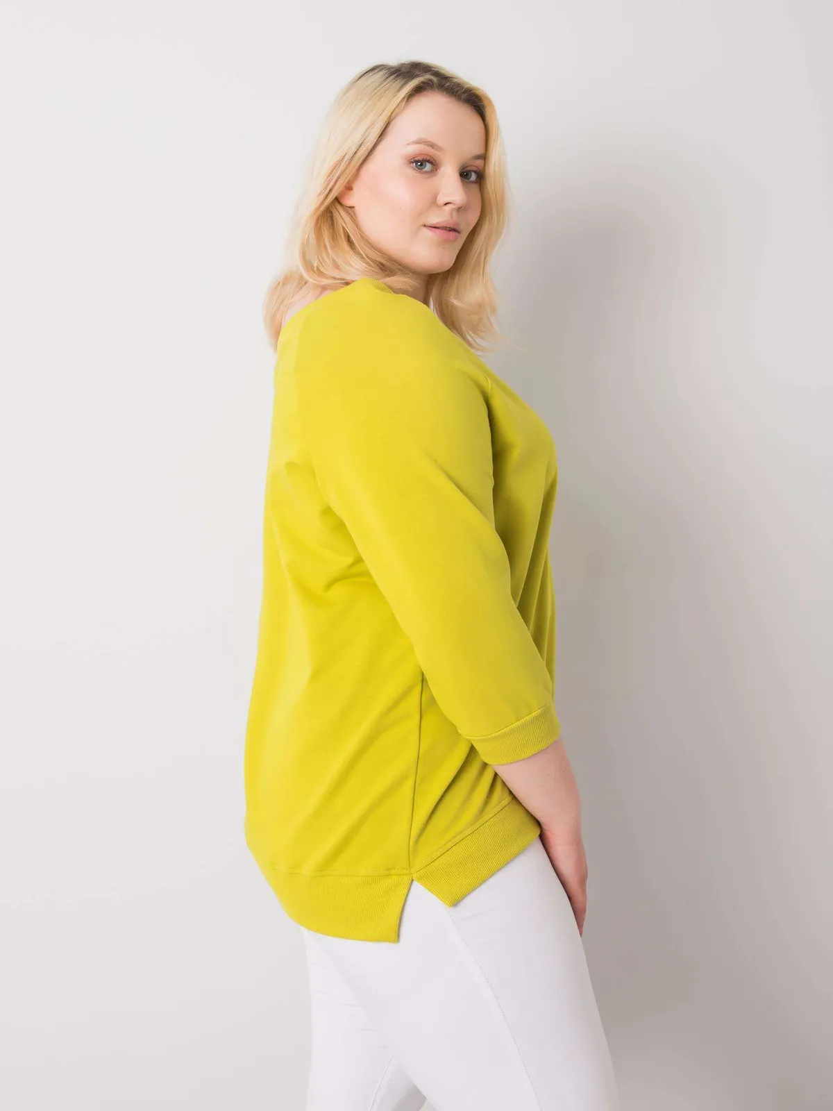 Jasnozielona bluza plus size z bawełny - zdjęcie 2