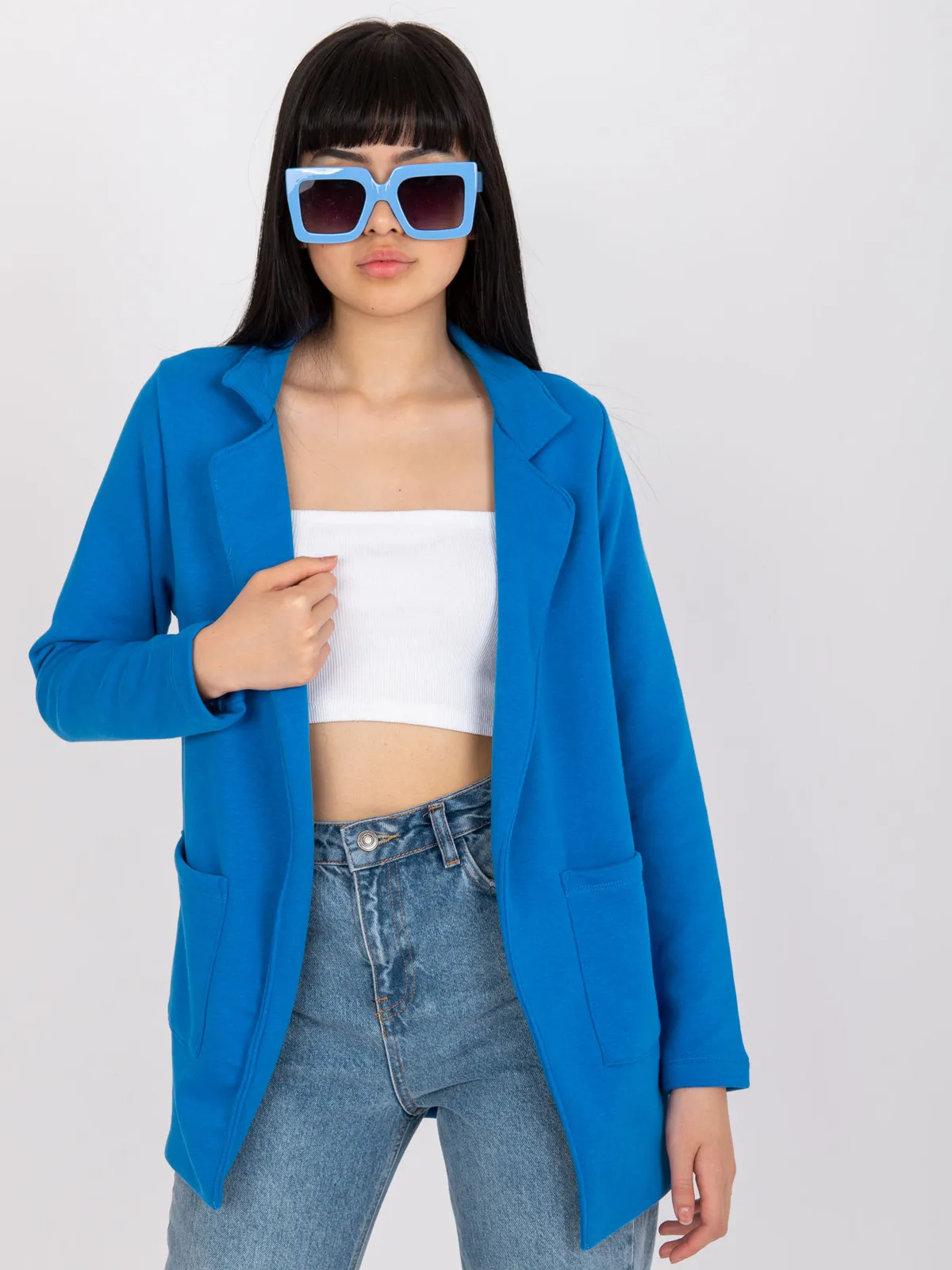 Klasyczny żakiet o kroju casualowym z kieszeniami - zdjęcie 1