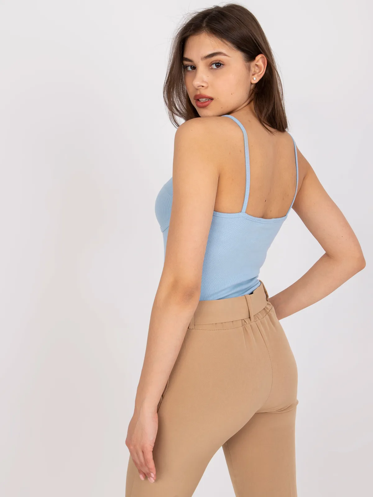 Dopasowany top na ramiączkach z gorsetowym przeszyciem - zdjęcie 1