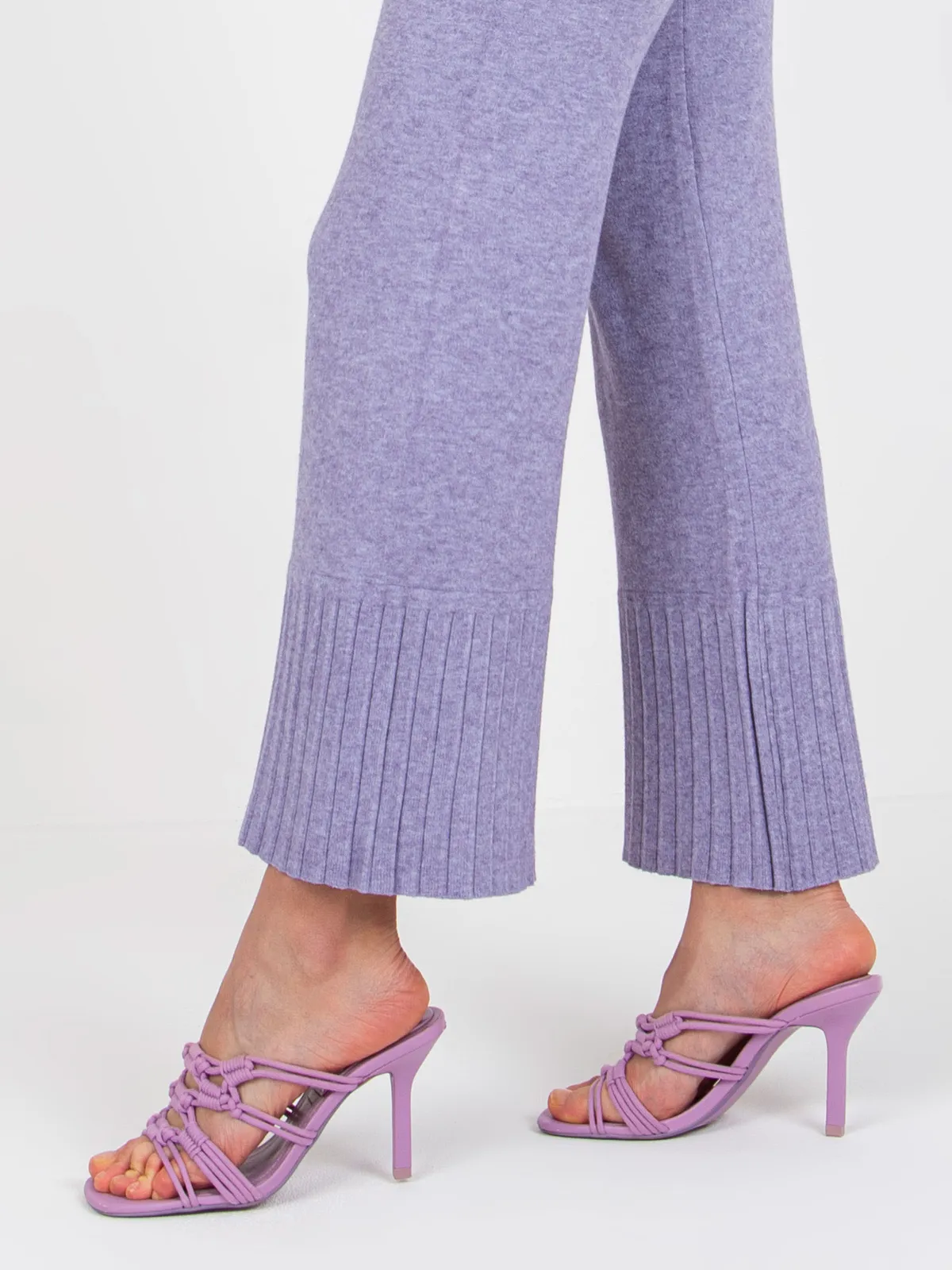 Ciemnożółte szerokie spodnie dzianinowe high waist - zdjęcie 6