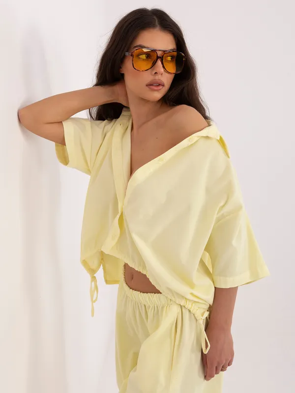 Koszula oversize z wiązaniem w talii - widok 2