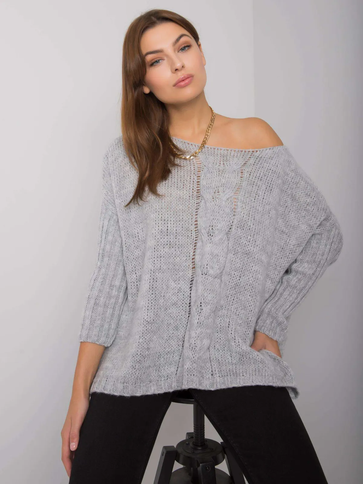 OCH BELLA Szary sweter oversize - zdjęcie 2