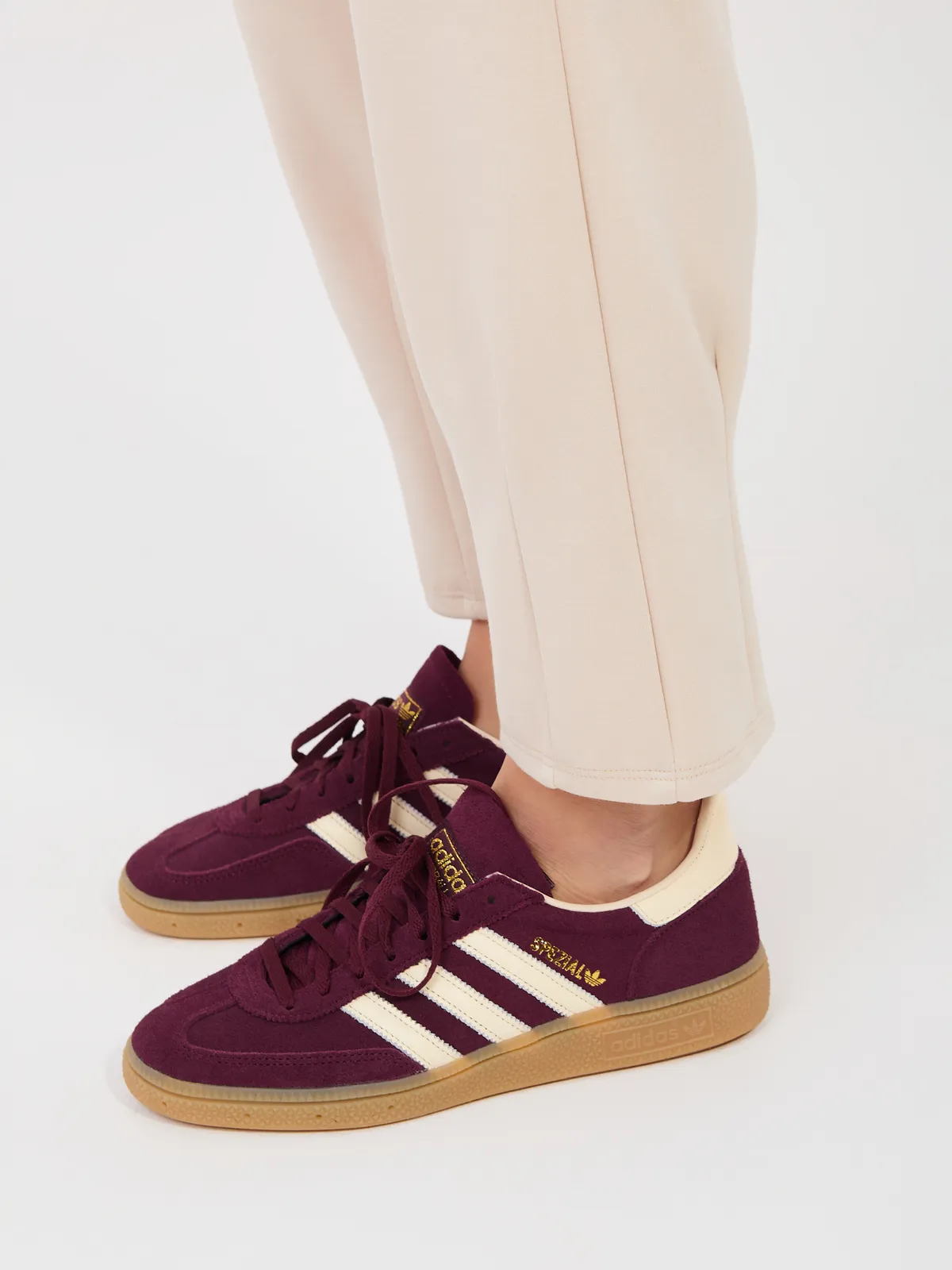 Casualowa bluza oversize z zaokrąglonym dołem - zdjęcie 1