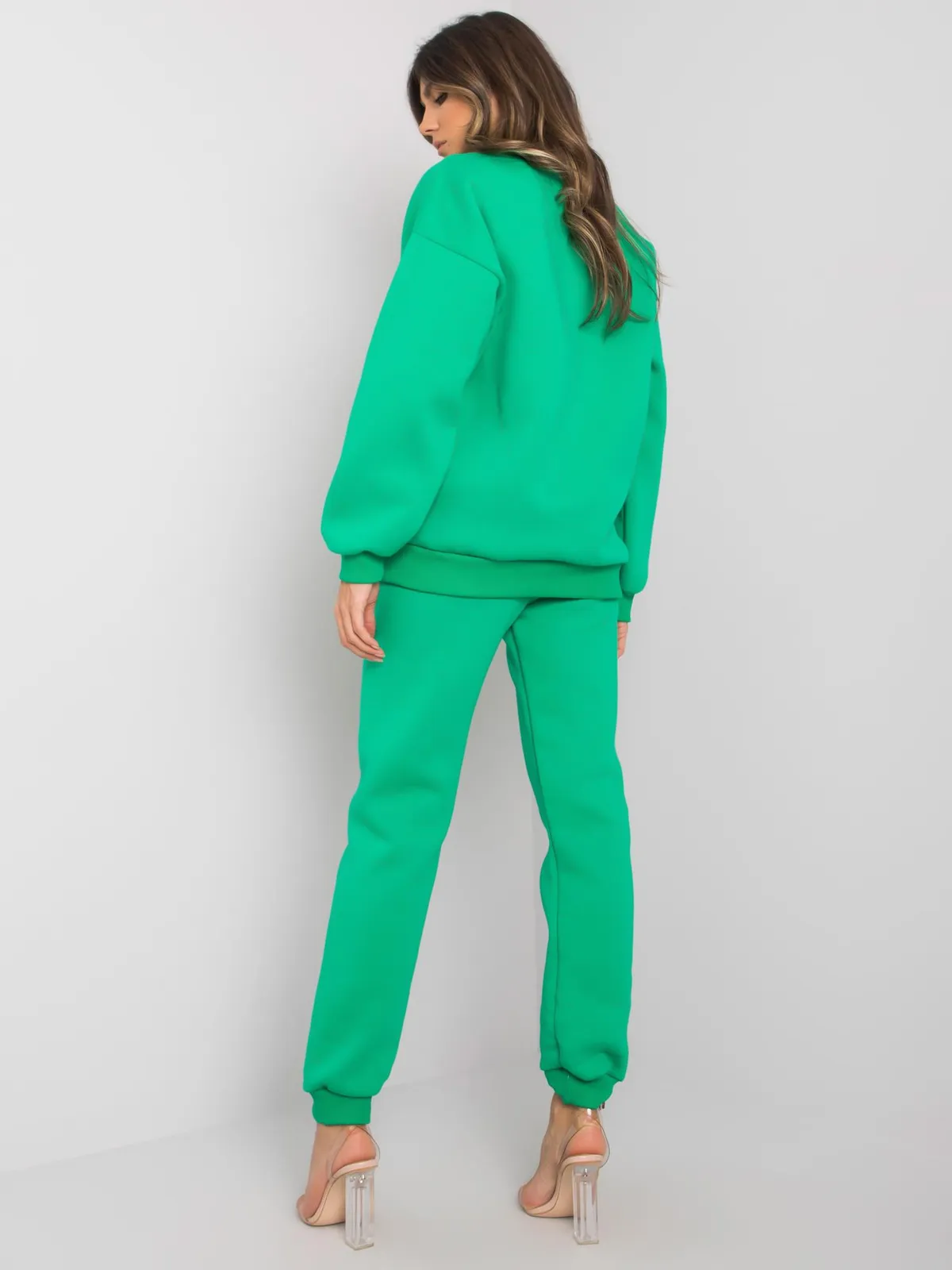 Sportowy komplet dresowy z bluzą oversize - zdjęcie 1