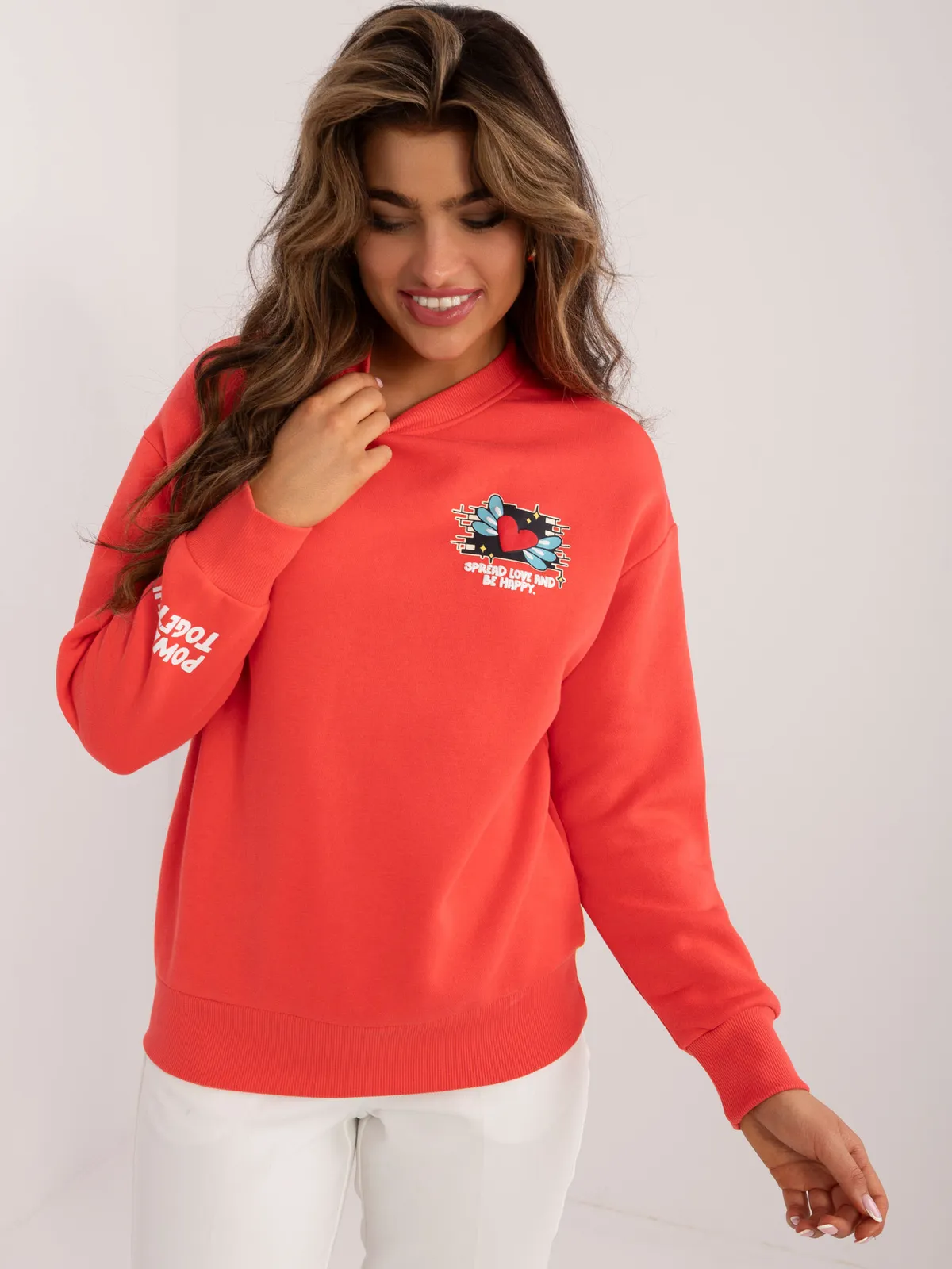 Bluza oversize z graficznym nadrukiem w stylu retro - zdjęcie 3