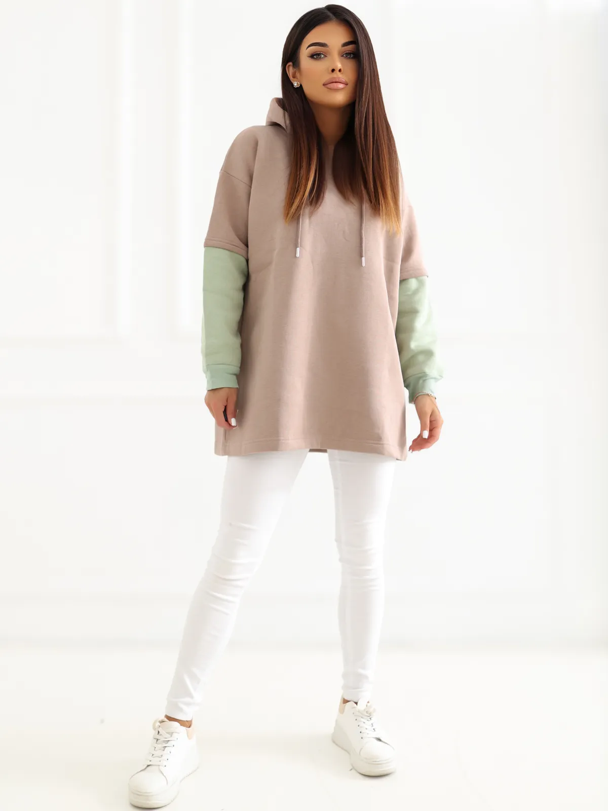Ciemnozielona bluza damska basic z kapturem bawełniana RUE PARIS - zdjęcie 5