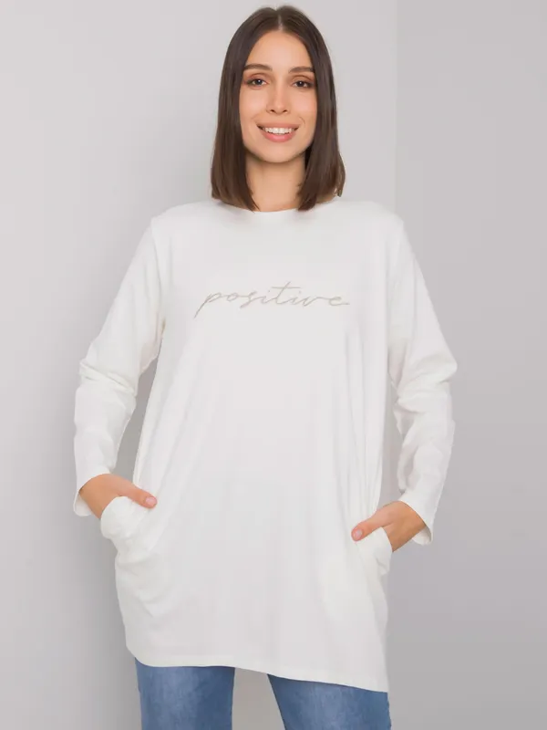 Casualowa tunika oversize z nadrukiem i kieszeniami - widok 2