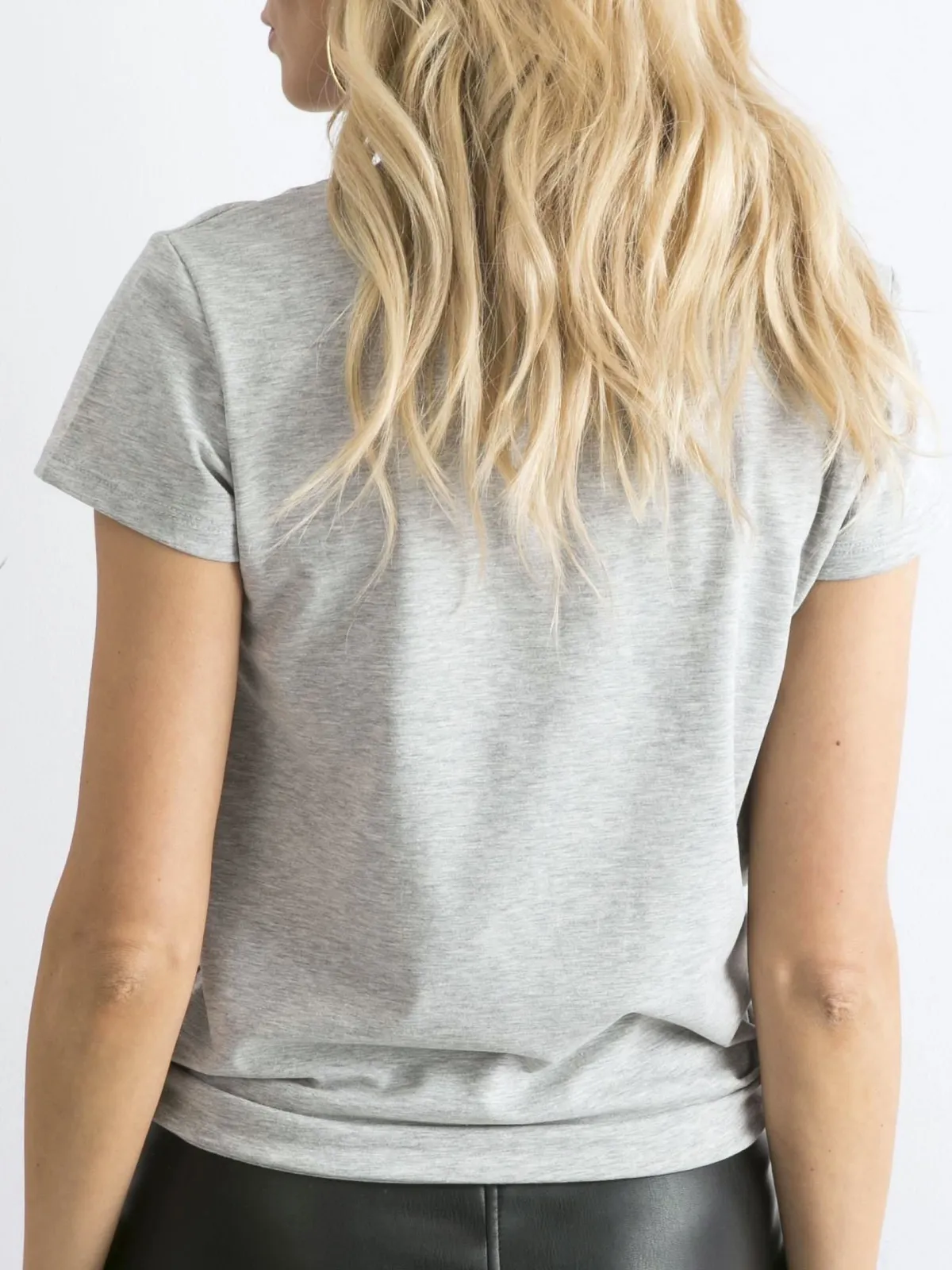 Szary t-shirt Peachy - zdjęcie 5